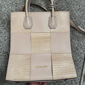 Michael Kors Tan Handbag with Gold Accents